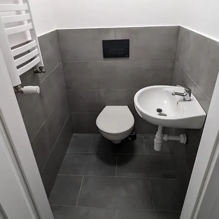 Luxuriously Decorated In A Calm District Of
